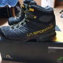 [거래완료] 마무트 Mammut, 라 스포티바 La Sportiva 고어텍스 등산화 이미지