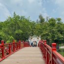 우와호와성 | 가볼 만한 곳 - 호안끼엠 호수, 응옥선 사원, 기찻길, 야시장, 성 요셉 대성당, 인생네컷, 서호, 롯데마트