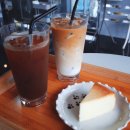 CAFE THE DOG 이미지