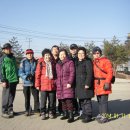 동송 초등 학교 7회동창 1월 11일 한탄강 트래킹 어름은 별로인대 사람은 많음 이미지