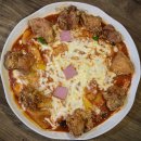 유자유 김치떡볶이 | 신촌맛집 유자유김치떡볶이 신촌점 솔직 후기｜치킨·피자 다 들어간 김피떡 조합