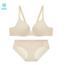 코데즈컴바인 - 용인시 기흥구 신고매로 124 | 코데즈컴바인 쉘론 쿨웨이브 프리무빙 여름 브라 후기, 여름 착용감은?