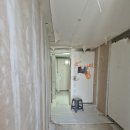 하나로종합인테리어 | 수원 푸르지오 인테리어필름 시공｜일반 아파트를 호텔처럼 우드톤 전체 시공 후기