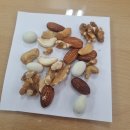[견과류/투데이넛츠] 견과류 10종 먹어본 후 비교분석 당류, 단백질 전격분석 각 성분 효능 분석 나에게...