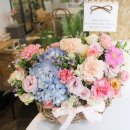 서초구 졸업전시회 꽃바구니 추천｜대학교 졸업작품전·미술전시회 축하 선물 이미지