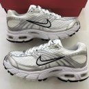 2056 | 나이키 에어 맥스 모토 2K 화이트 메탈릭 실버 후기 사이즈 HQ2056-103