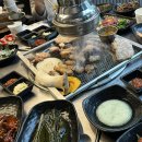 한우농장 천지연 | 육회가 서비스 ? 도민도 찾는 서귀포 올레시장 근처 맛집 흑돼지 BBQ