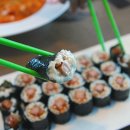 김밥에 라면 이미지