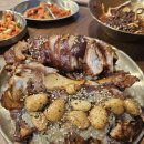 임금님족발 | 오송 맛집 고급스러운 유기그릇에 담긴 찐맛! '달밤족발' 마늘 반반 세트 후기