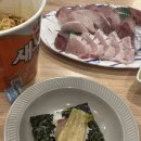 돌고래 펜션 이미지