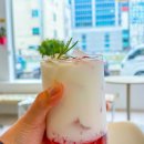 [강릉예쁜카페] 인스타 오픈런 성지! 리도커피 딸기라떼&amp;초코버터바 후기 🍓☕