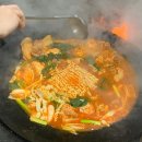 안성맞춤 솥뚜껑 매운탕 이미지