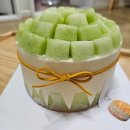 [해운대 케이크 추천] 달콤부엌 인생 멜론 케이크 후기 (feat. 주차 정보 & 실버버튼 맛집)
