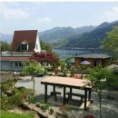 호숫가 펜션 이미지