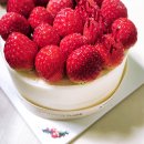 육단1세천 | 투썸플레이스 화이트 스초생 딸기케익 연말연시 케이크 추천 다사세천점