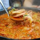 [평택시 송탄 모락산 입구] 최네집 부대찌개 본점 - 부대찌개 (부락산 + 덕암산 숲길 코스) 이미지