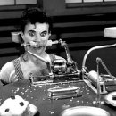 모던타임즈 이미지