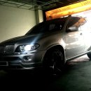 (절충팍팍)BMW / E53 x5 3.0i 튜닝차량/ 04년 12월 은색/2850만/ 121000코오롱정식/무사고/튜닝비용2000만이상 소모품 올교환 이미지