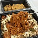 프랑킨숯불양념구이치킨 금천점 | 프랑킨 숯불 양념구이 치킨: 우동사리 꼭 추가하기