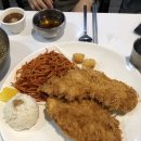 매콩돈까스와 냉면 이미지