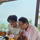 The HILL CAFE. 이미지