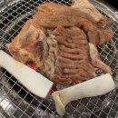 돼지굽는정원 이미지