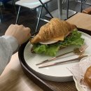 산내초등학교 | [대전 낭월동 맛집] ‘굿모닝’ 방문 후기 / 대왕 크로와상 샌드위치 &amp; 소금빵 &amp; 아인슈패너 &amp; 오곡라떼