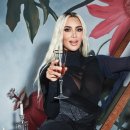 킴 카다시안 &amp; 끌로에 셰비니 Variety Actors on Actors June Issue 2024 이미지