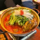 오리역광장 | 분당맛집 미나리산장 “진한 국물과 향긋한 미나리의 조화