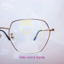 보다안경원(방이점) | 30대후반 미용실 원장님의 근거리 작업시 조절긴장, 흐릿한 증상을 해결하는 기능성안경 구매후기.