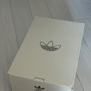 [아디다스] 풋 인더스트리 가젤 코어 블랙 크림 화이트