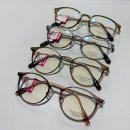 아이플러스안경 이미지