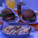 대일금고 | 수원수제버거 찐맛집 천천동 포런버거(Four Run Burger)에서 아보카도버거 가성비 한 끼 (Feat. 율전동...