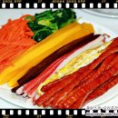 집에서 간편하게 만들어 먹는 수제 김밥 이미지