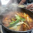 능이버섯닭한마리칼국수전문점 이미지