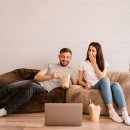 예술 영화 감상 이미지