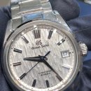 자작&white 이미지