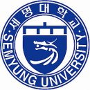 정*관