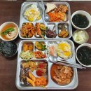 '8천원 동태탕 시켰는데 26첩 한정식 수라상이?' 전국 핵가성비 맛집 5 이미지