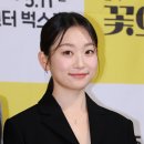 &#39;장진 사단&#39; 김슬기, 꽃의 비밀로 인사드려요 이미지