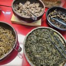 열매랑 뿌리랑 약초산나물 뷔페 이미지