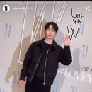 W Korea 인스타 이미지