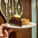 퍼피빈 | [압구정로데오 브라우니 타르트 맛집] 도산공원 연말 데이트 장소 추천 테라스 카페 어글리퍼피 솔직후기