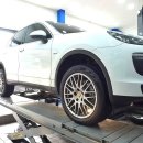 국이타이어 이미지