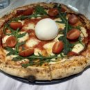 딜리셔스 피자 이미지