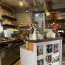 수원-1993 | 수원 연무동 카페 : : 공간 1993 조용하고 편안한 분위기 커피와 팥빙수 냠냠 넓은 테이블과 좌석