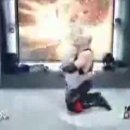 WWE RAW 2003. 7. 21 - Kane Tombstones L.I.N.D.A 이미지