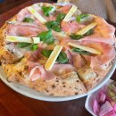 제일카인테리어 | 서울 합정 피친자의 인생피자, 화덕피자 원탑[feat.스파카나폴리]