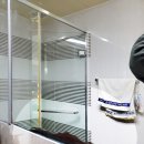 정관이지더원2차 | 부산욕실거울 얼룩 변색 오염된 정관이지더원2차수납장유리교체