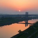 아라 일출 이미지